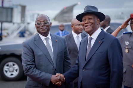 Côte d’Ivoire : Alassane Ouattara de retour à Abidjan après un séjour en France Côte d’Ivoire : Alassane Ouattara de retour à Abidjan après un séjour en France