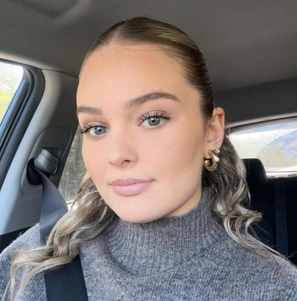 Municipales 2026 en France : Charlotte Perefarres, maire à 21 ans Municipales 2026 en France : Charlotte Perefarres, maire à 21 ans