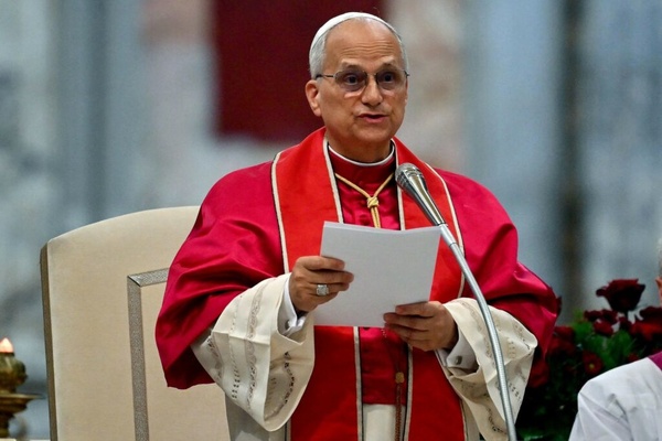 Visite du pape en Guinée équatoriale : facture salée pour tous Visite du pape en Guinée équatoriale : facture salée pour tous