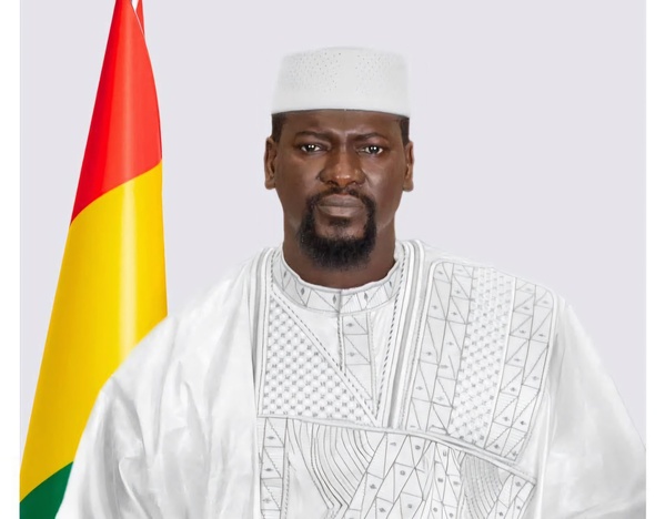 Le président Mamadi Doumbouya Le président Mamadi Doumbouya