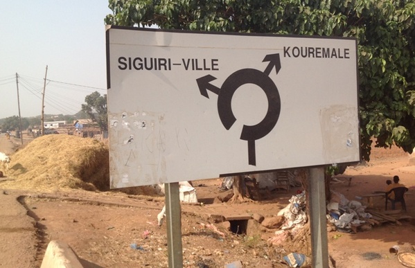 Les femmes de Kolenda réclament la sécurité après des violences meurtrières Les femmes de Kolenda réclament la sécurité après des violences meurtrières