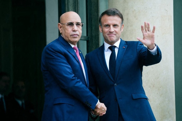 Le président Mohamed Ould Cheikh El-Ghazouani chez Emmanuel Macron Le président Mohamed Ould Cheikh El-Ghazouani chez Emmanuel Macron