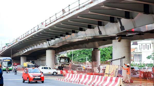 L'échangeur de l'école de police.