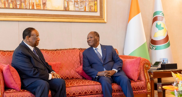 Lansana Kouyaté, ancien Premier ministre guinéen, récemment négociateur entre la CEDEAO et l'AES, a été reçu, jeudi 30 avril 2026, en audience par Alassane Ouattara, chef de l'État ivoirien.