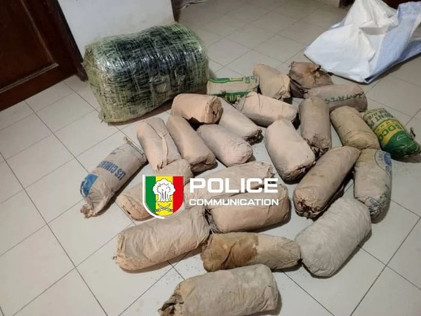 Photo : Sercom police Sénégal