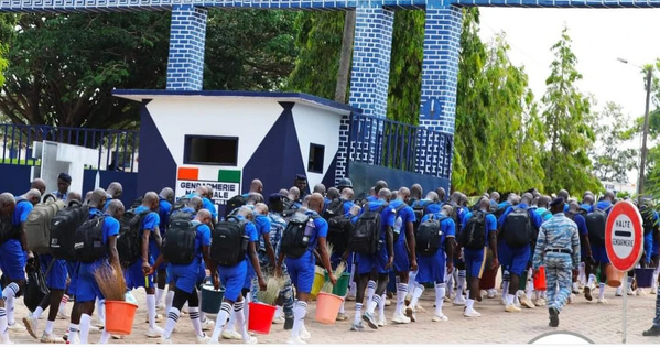 Des nouveaux élèves à Toroguhé. Des nouveaux élèves à Toroguhé.