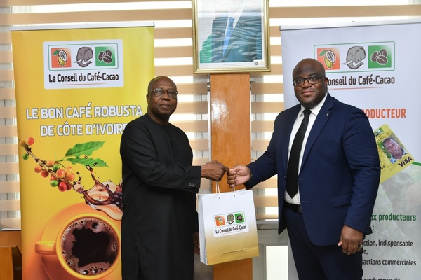 Coopération : le Conseil du Café-Cacao et la BOAD échangent sur les projets climatiques de la filière.