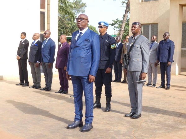 Le chef du gouvernement centrafricain, Félix Moloua, a remis mercredi la démission de son équipe au président Faustin-Archange Touadéra.
