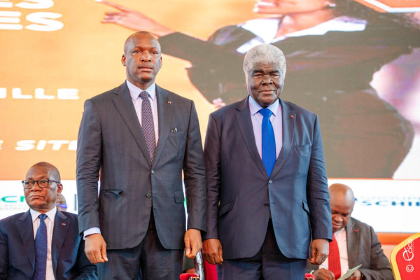 Le ministre Touré Mamadou et le Premier ministre Robert Beugré Mambé
