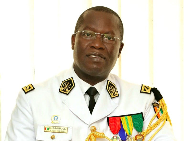 Le Contre-Amiral Ange Kessi, ancien Procureur militaire d'Abidjan. Le Contre-Amiral Ange Kessi, ancien Procureur militaire d'Abidjan.