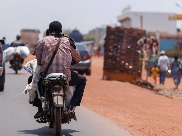 Mali : l’immatriculation obligatoire des motos inquiète les conducteurs