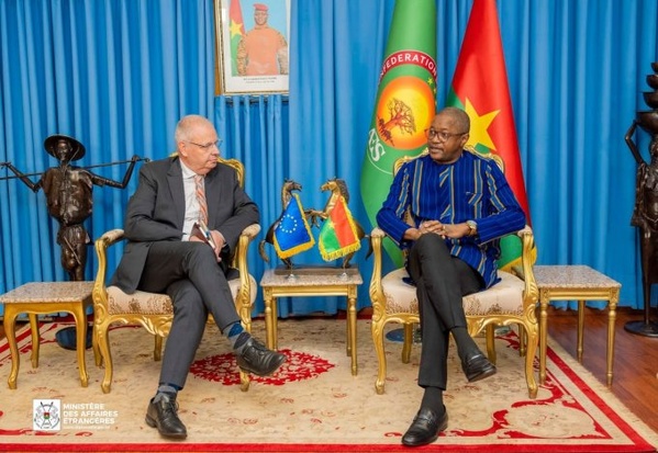 Tensions Burkina Faso–UE : Ouagadougou rejette une résolution jugée offensive