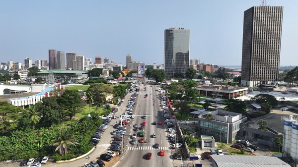 Économie : la Côte d’Ivoire passe en risque « faible » de surendettement après validation de son programme avec le FMI Économie : la Côte d’Ivoire passe en risque « faible » de surendettement après validation de son programme avec le FMI