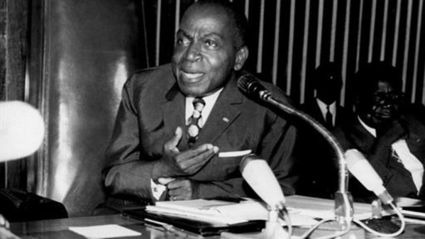 1971 : 62,09 % de réussite au BAC en Côte d’Ivoire sous Félix Houphouët-Boigny, ministre de l’Éducation nationale.