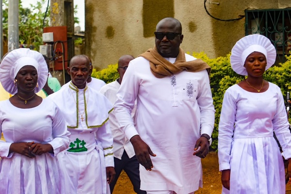 À Bouaké, la fête des moissons de la Cité David de Broukro a réuni fidèles et invités autour de la foi, du partage et de la paix.