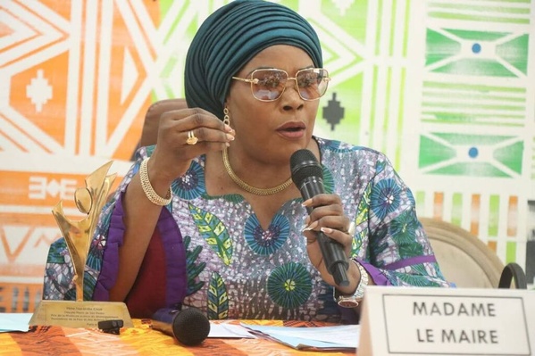 Madame Nakaridja Keïta épouse Cissé, maire de San Pedro. Madame Nakaridja Keïta épouse Cissé, maire de San Pedro.