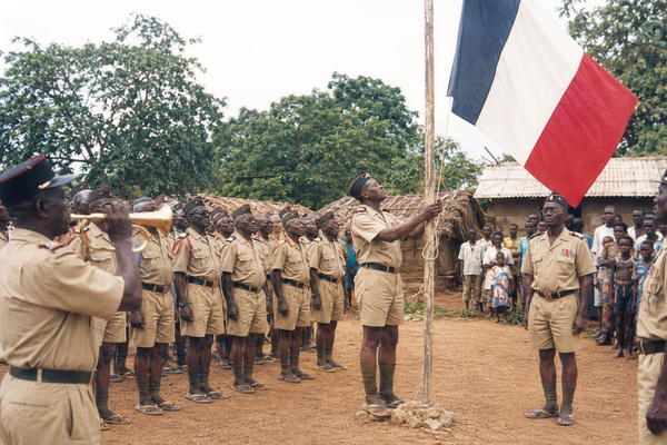 Le 14 Juillet des anciens combattants africains, une mémoire qui s'efface Le 14 Juillet des anciens combattants africains, une mémoire qui s'efface