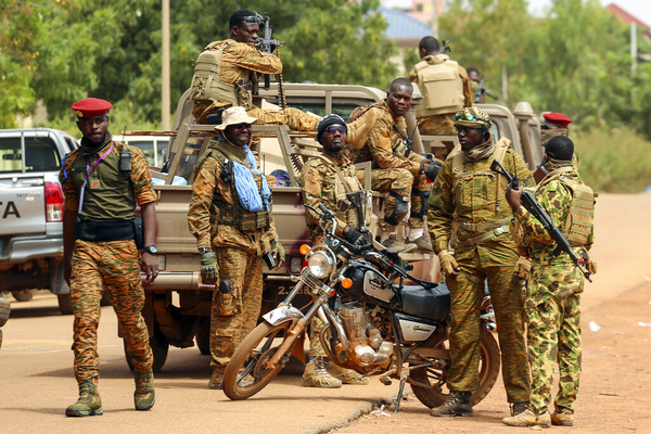 Burkina Faso : l’armée affirme pouvoir intervenir sur l’ensemble du territoire malgré les défis sécuritaires