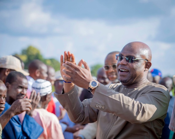 L'honorable Yaya Méité a son arrivée.