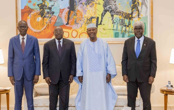 CÔTE D’IVOIRE – SÉNÉGAL : ALASSANE OUATTARA ET AHMADOU ALHAMINOU MOHAMED LÔ VEULENT RELANCER LES ÉCHANGES CÔTE D’IVOIRE – SÉNÉGAL : ALASSANE OUATTARA ET AHMADOU ALHAMINOU MOHAMED LÔ VEULENT RELANCER LES ÉCHANGES