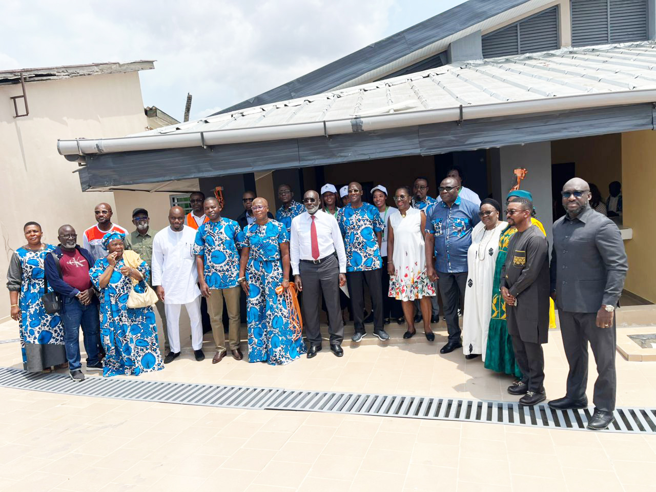 Cocody  : Yacé rénove le foyer polyvalent des Rosiers Programme 1