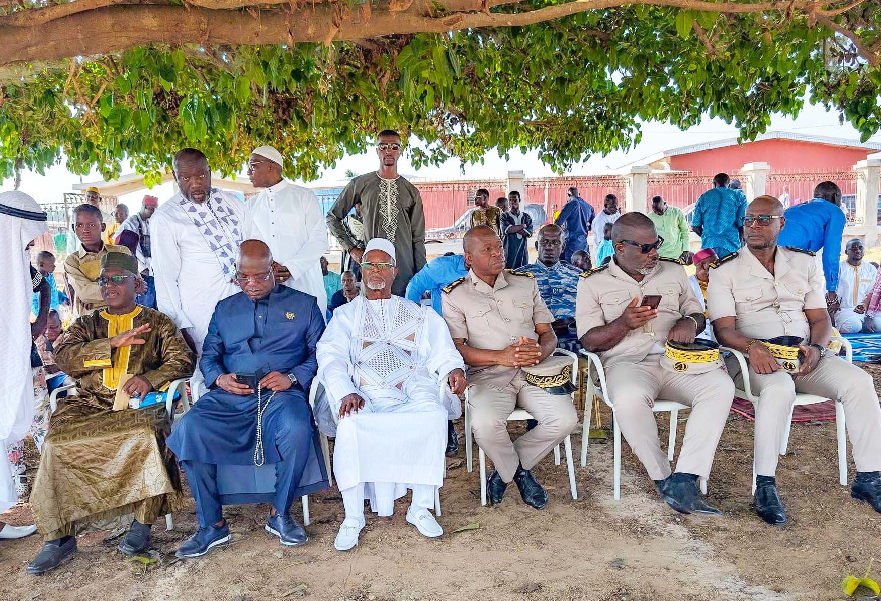 Accompagné de sa famille et de ses proches, Yaya Méité a participé à la prière de l’Aïd à la grande mosquée de Kani, en présence des autorités administratives, coutumières et religieuses.