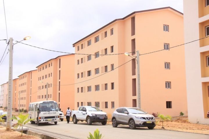 Abidjan accueille Shelter Afrique pour renforcer le financement de logements abordables en Côte d’Ivoire.