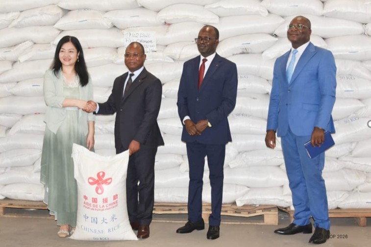 le Togo bénéficie d’un don de 2525 tonnes de riz de la Chine