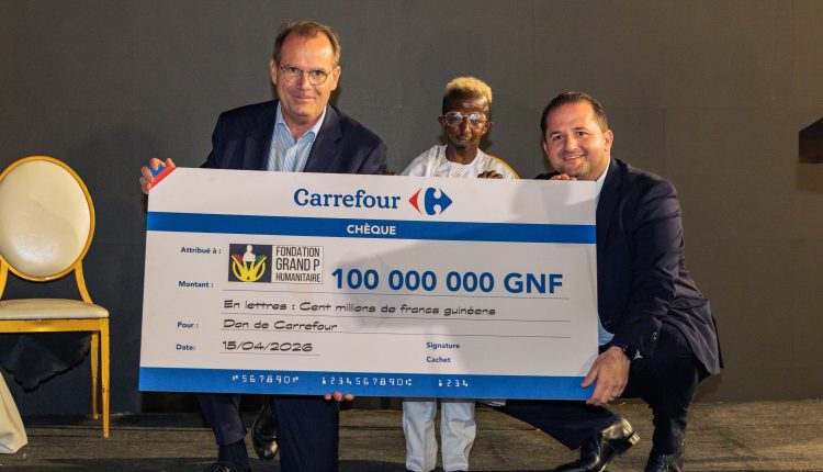 Carrefour accélère son expansion en Guinée après une inauguration stratégique.