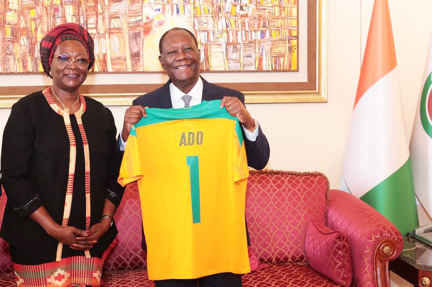 Mariam Dao Gabala, la dame qui a ramené la paix à la Fédération ivoirienne de football aux côtés du Chef de l’État, SEM Alassane Ouattara.