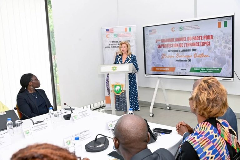 La Première dame Dominique Ouattara participe au 2e dialogue annuel de suivi du Partenariat relatif au Pacte pour la Protection de l'Enfance à Abidjan