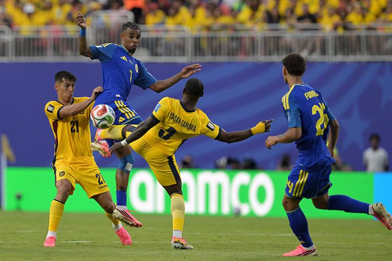 Le match nul entre Equateur et Curaçao permet à la Côte d'Ivoire de garder  la deuxième place au classement dans la poule E.