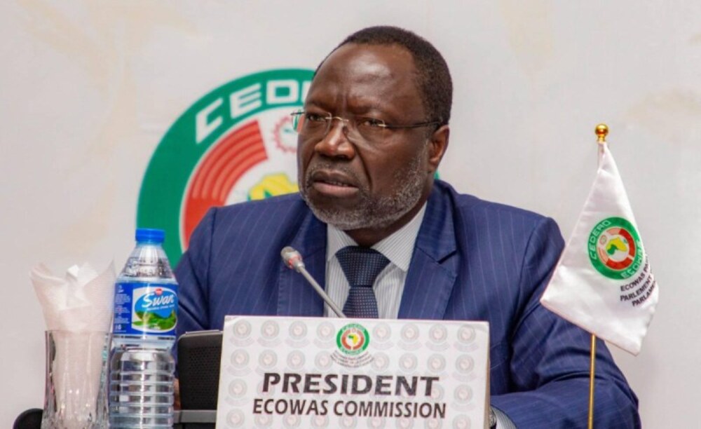 Omar Alieu Touray quitte la Cédéao avec un appel à l’unité et à une intégration régionale renforcée.