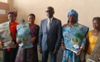 Yamoussoukro/Journée internationale des droits de la femme, Augustin Thiam fait des dons de papnes à hauteur de 15 millions CFA, aux femmes