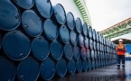 Guerre en Iran : le pétrole s’envole à plus de 120 dollars, record depuis 2022