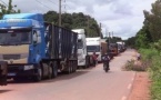 Mali : routes bloquées autour de Bamako, voyageurs et transporteurs en détresse