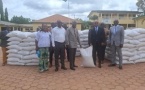 Cavally : Anne Désirée OULOTO-LAMIZANA offre 33 tonnes de vivres pour renforcer les cantines scolaires et soutenir les populations vulnérables