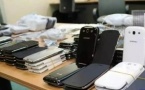 Cameroun : le blocage de 700 000 téléphones non dédouanés enflamme la polémique