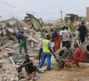 Déguerpissements à Abidjan : le gouvernement défend une opération de restauration de l’ordre urbain