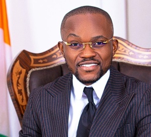 Pasteur Amagou Wilfried Zahui placé sous contrôle judiciaire après une enquête sur l’origine de ses biens