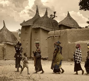 Mali : dans le pays dogon, des milliers de déplacés rentrent à Bankass sous conditions