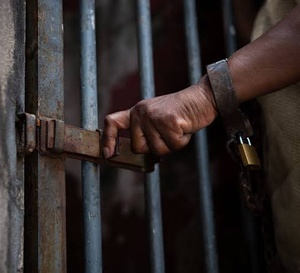 Nigeria : Minna sous tension après la mort de 37 mineurs en détention