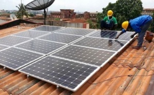 Togo : 2,4 milliards FCFA pour équiper 100 500 ménages en kits solaires en 2026