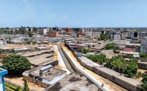 Saison des pluies 2026 : l’État renforce la prévention face aux risques d’inondation en Côte d’Ivoire