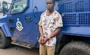 Ghana : un homme interpellé après le vol d’un véhicule blindé de la police en plein jour