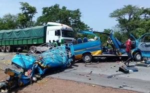 Abidjan : derrière la baisse des accidents, le poids inattendu des voitures personnelles