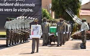 Bamako : hommage national à Sadio Camara, décédé le 25 avril après l’attentat contre le camp de Kati