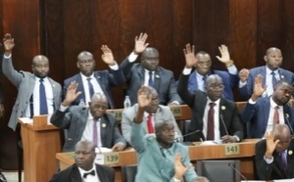 Assemblée Nationale : Le Député de Prikro pour la prime retraite des fonctionnaires