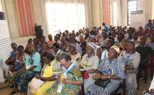 Yamoussoukro-3ᵉ pèlerinage de la résurrection : le père Geoffroy Kouadio Koukou invite à la conversion intérieure