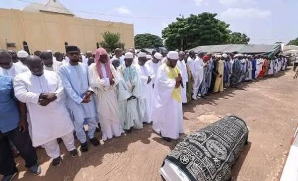 Mme Kada Billon repose a Debakala